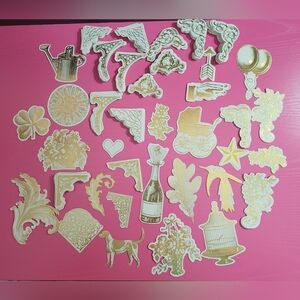 Anna Griffin Gold Foil Die Cuts Approximately 217 (0242)